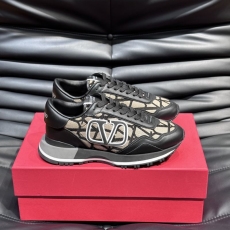 Valentino Rockrunner Shoes